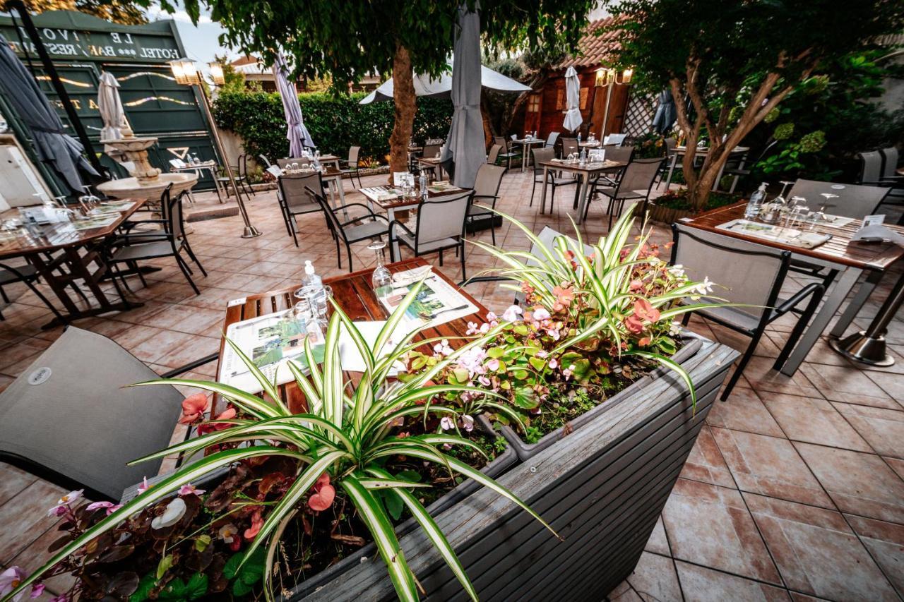 Hotel Le Tivoli Vic-en-Bigorre Eksteriør bilde