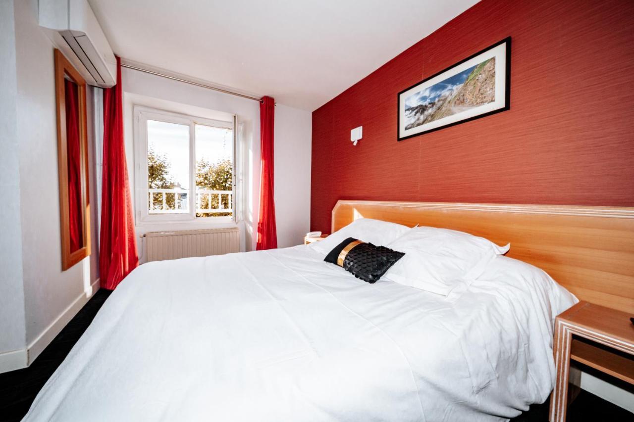 Hotel Le Tivoli Vic-en-Bigorre Eksteriør bilde