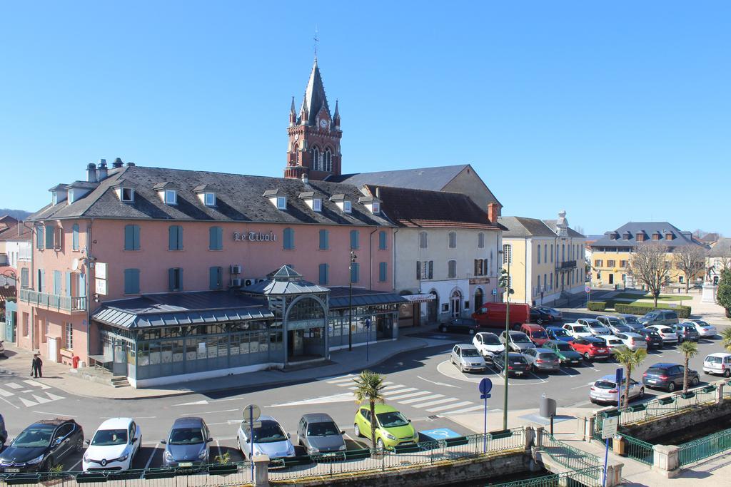 Hotel Le Tivoli Vic-en-Bigorre Eksteriør bilde