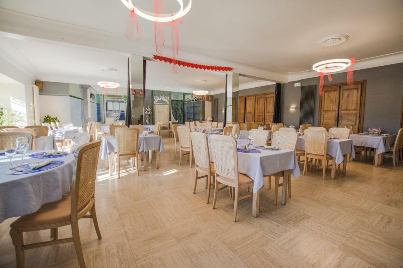 Hotel Le Tivoli Vic-en-Bigorre Eksteriør bilde